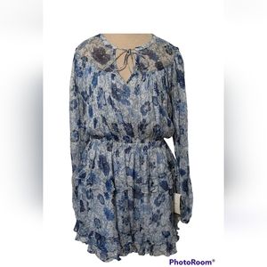 Tularosa Long Sleeve Mini Dress Size Medium NWT